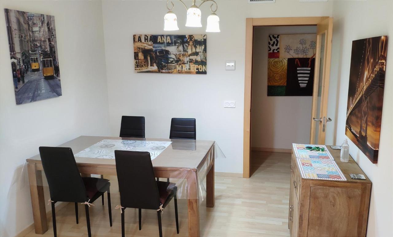 On The Beach! Frente Al Paseo Maritimo, Parking Y Piscina Malaga Luaran gambar